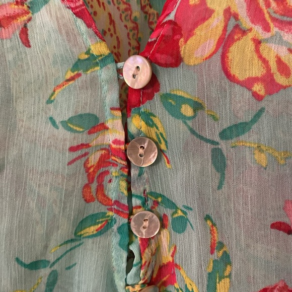 Anthropologie Fig and Flower Floral Sheer Flowy Button Top - Picture 4 of 12